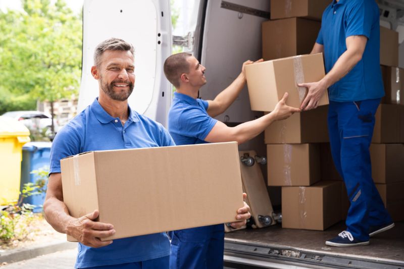 Garage Clearance Services: Get Professional Help in Redditch